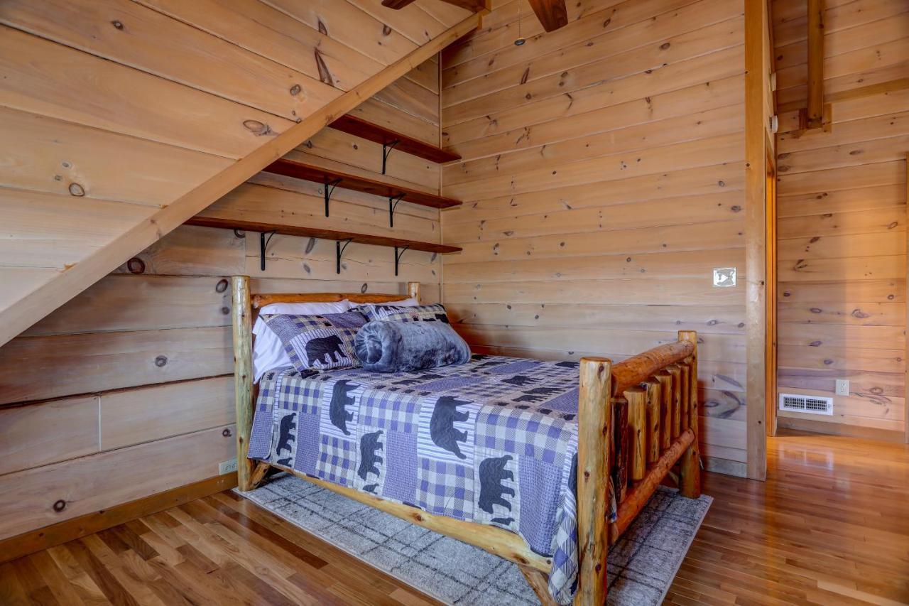 Bear Naked Bungalow بلو ريدج المظهر الخارجي الصورة